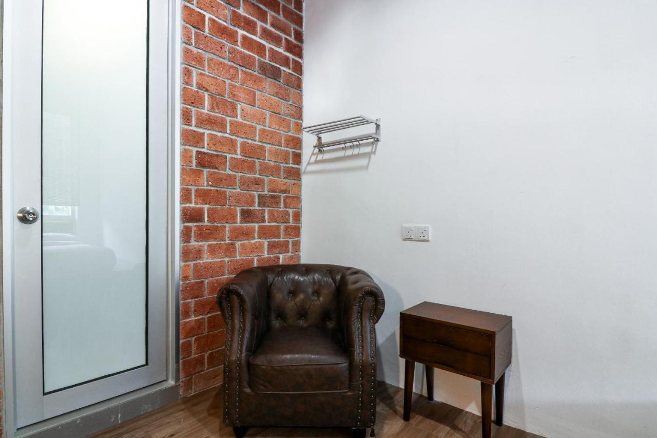 Urbanstay Industrial Ipoh Esterno foto